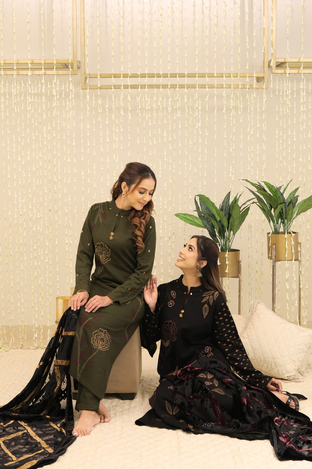 BLACK DUPATTA KURTI SET