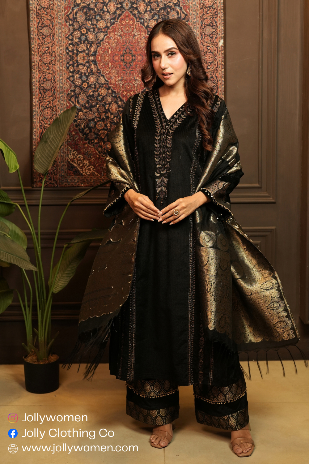 BLACK LUXURY KURTA SET
