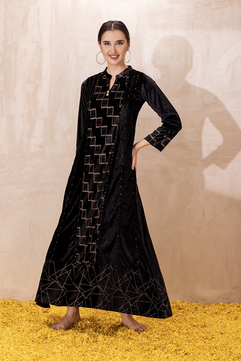 Dresses | Black Velvet Gown | Freeup